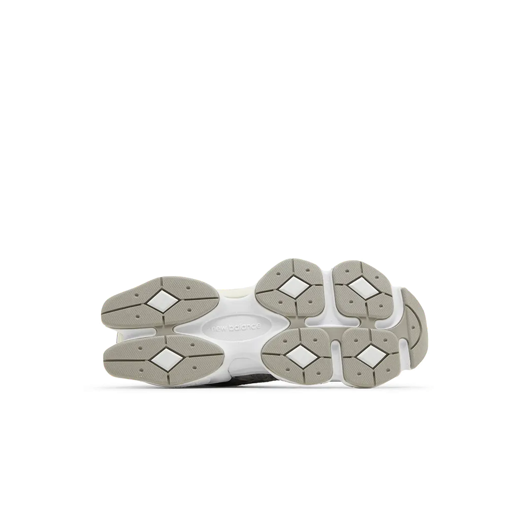 New Balance 9060 Grey White