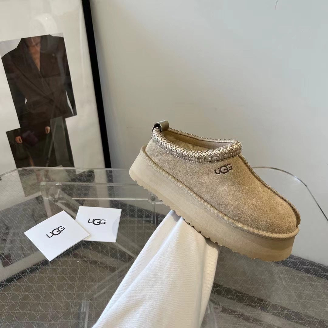 UGG Tazz Sand | נעלי האג טאז בז
