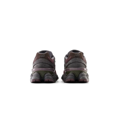 New Balance 9060 Truffle