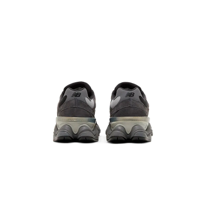 New Balance 9060 Black Castlerock