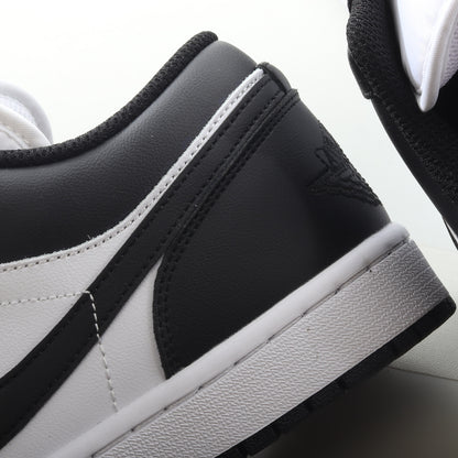 Air Jordan 1 Low Panda