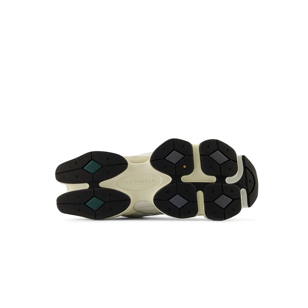 New Balance 9060 New Spruce