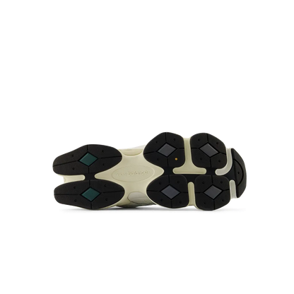 New Balance 9060 New Spruce