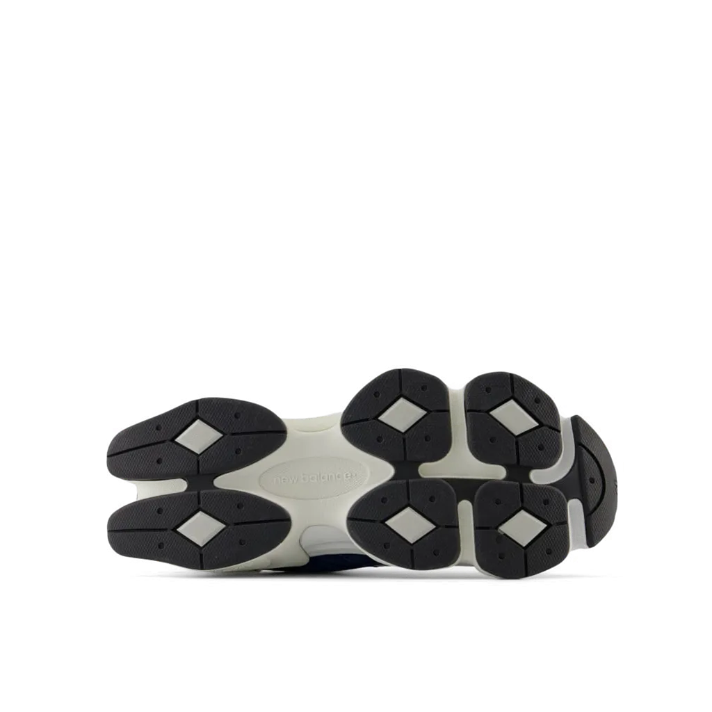 New Balance 9060 Navy Mushroom