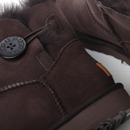 UGG Mini Bailey Button Brown Unisex
