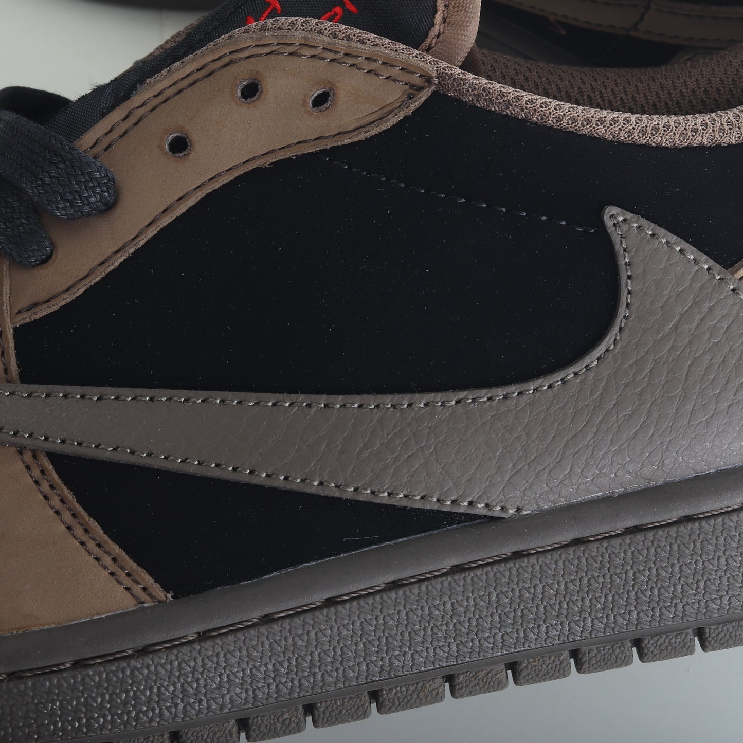 Travis Scott X Air Jordan 1 Low Mocha/Black