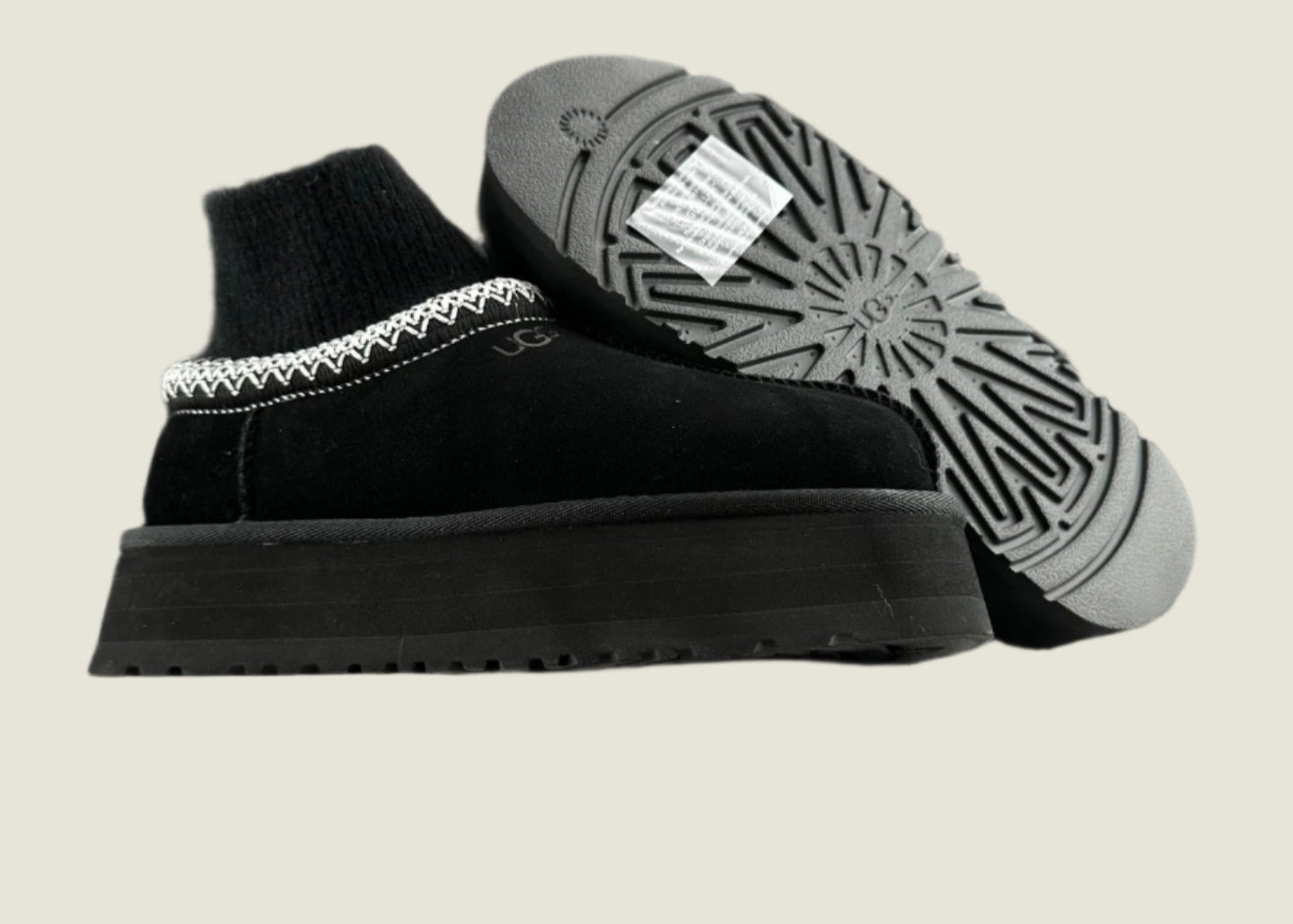 UGG Black Sock Insert Platform Mule | נעליי האג פלטפורמה גרב פנימי שחור