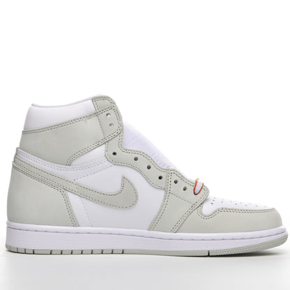 Air Jordan 1 Retro High OG Seafoam