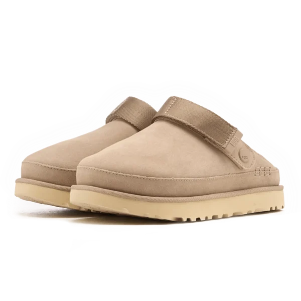 UGG Goldenstar Clog Sand