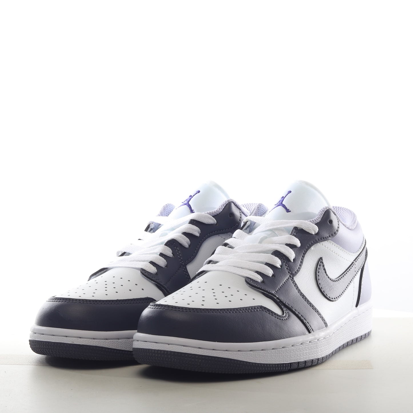 Air Jordan 1 Low Mints A Purple Twist
