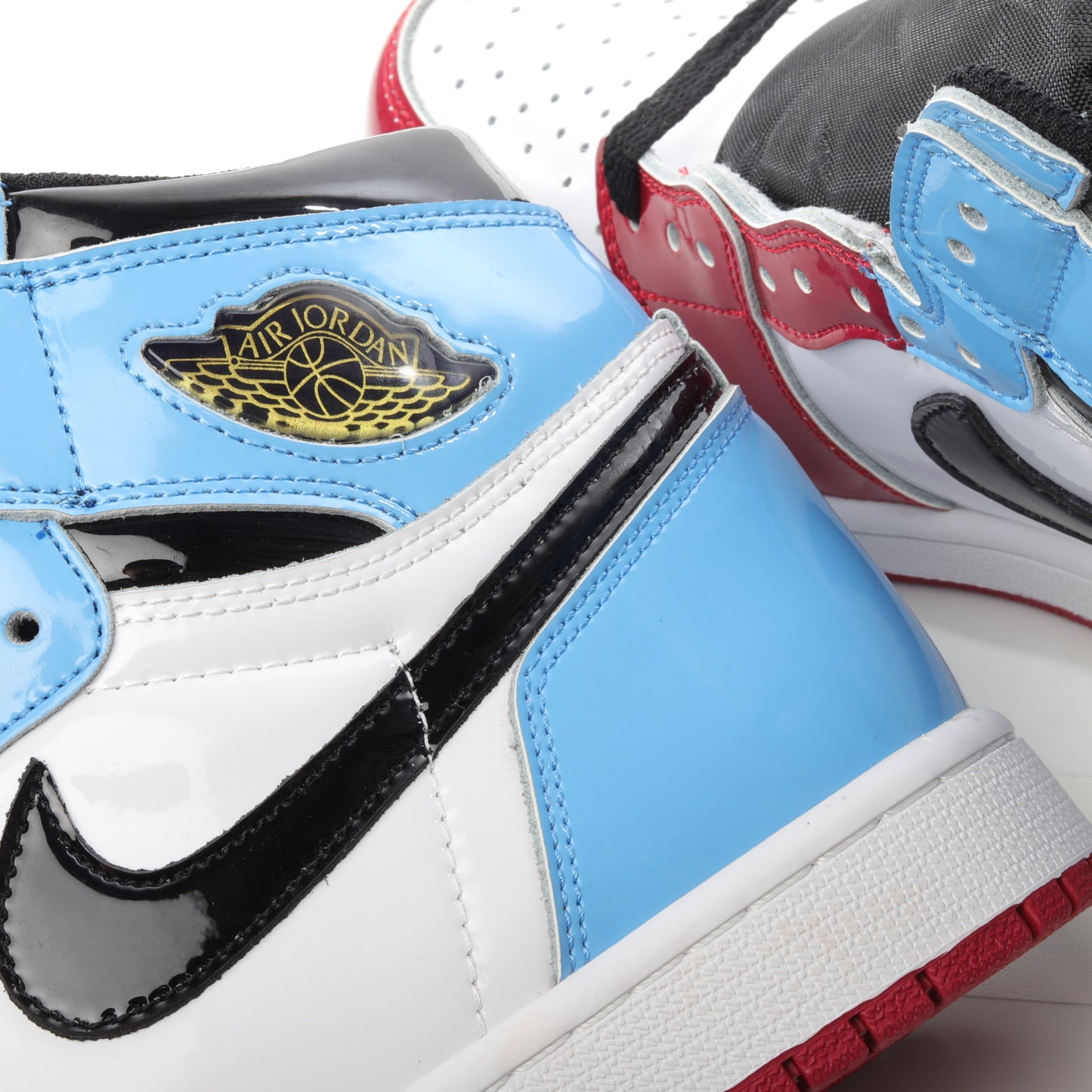 Air Jordan 1 Retro OG High "Fearless"