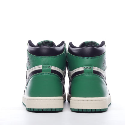 Air Jordan 1 Retro High "Pine Green"