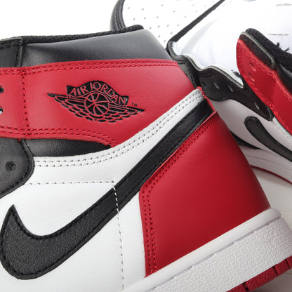 Air Jordan 1 Retro High Satin "Black Toe"