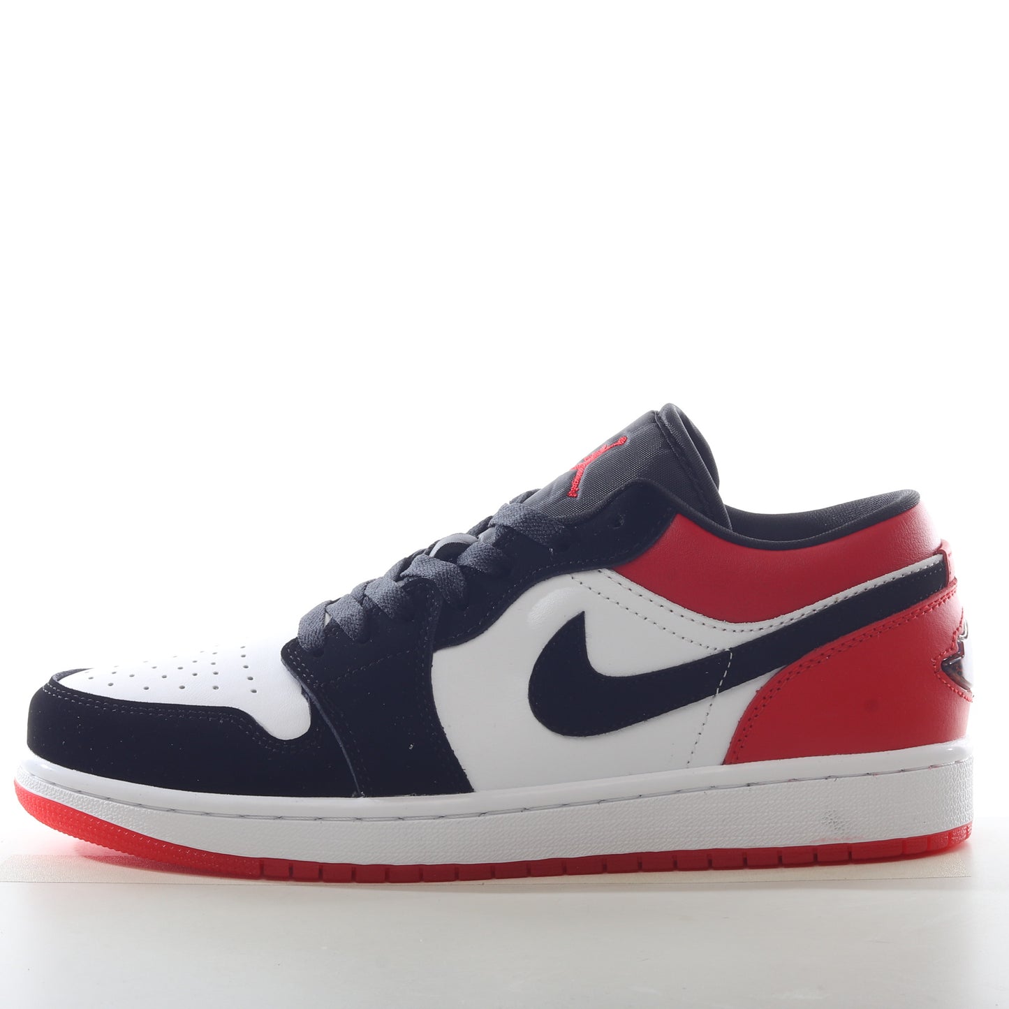 Air Jordan 1 Retro OG Low Black Toe