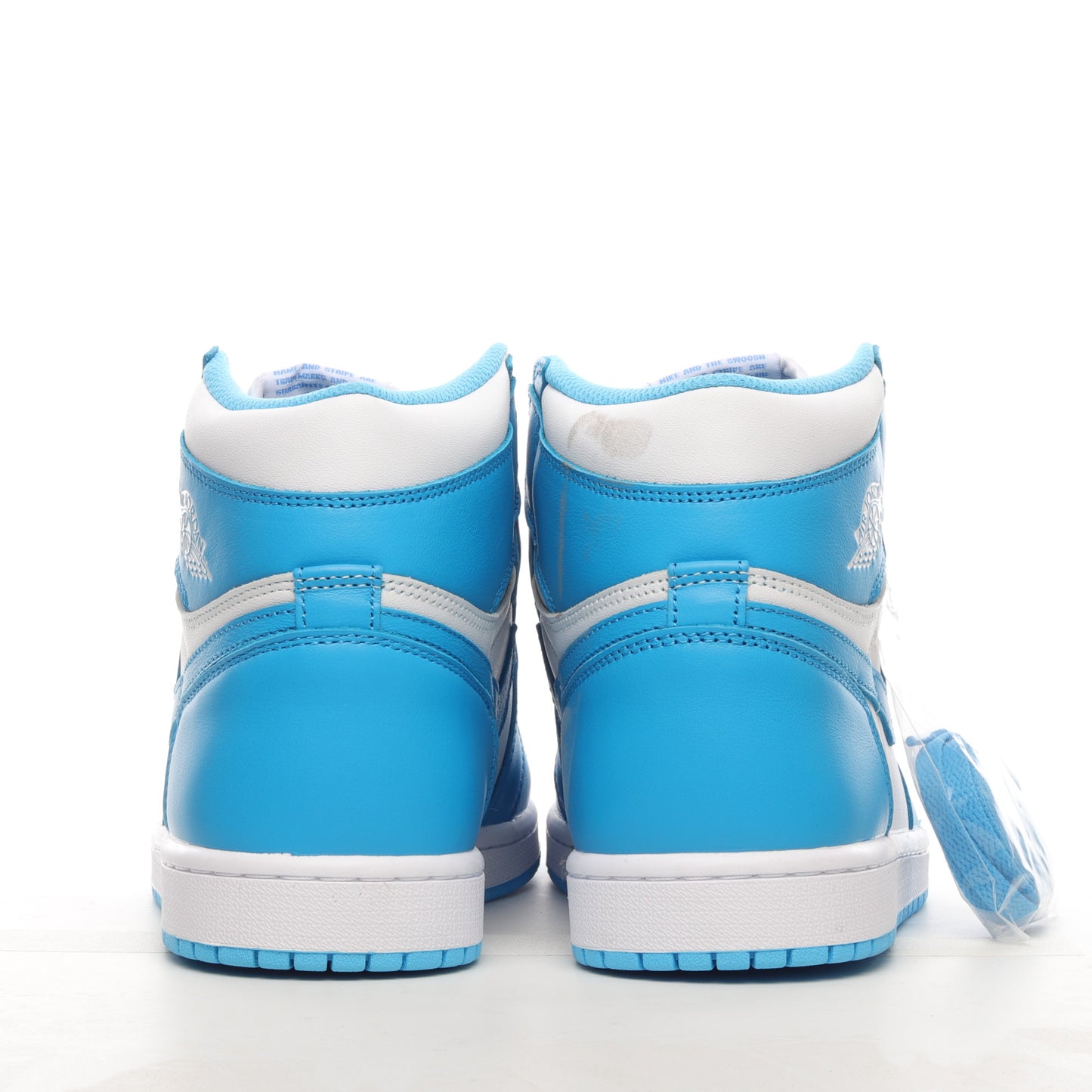 Air Jordan 1 High 'UNC'