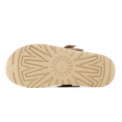 UGG Goldenstar Clog Sand