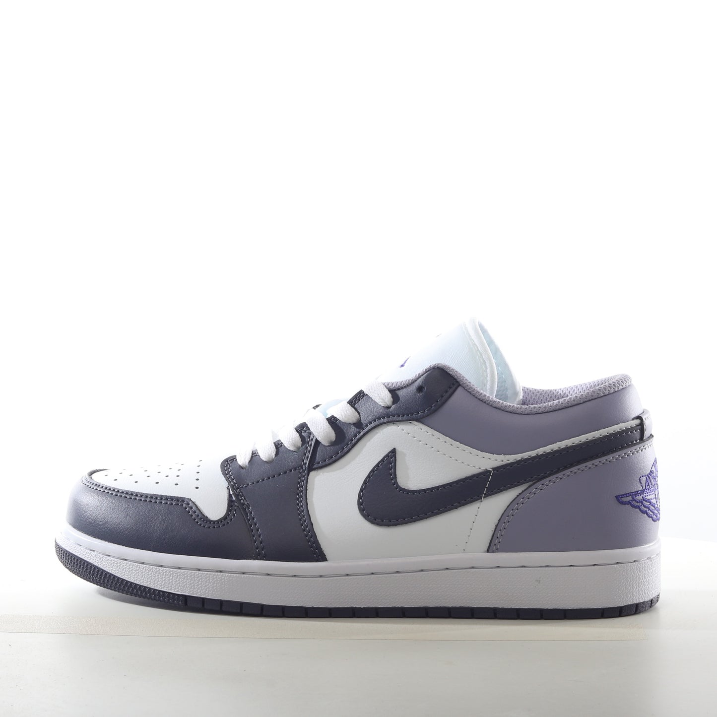 Air Jordan 1 Low Mints A Purple Twist