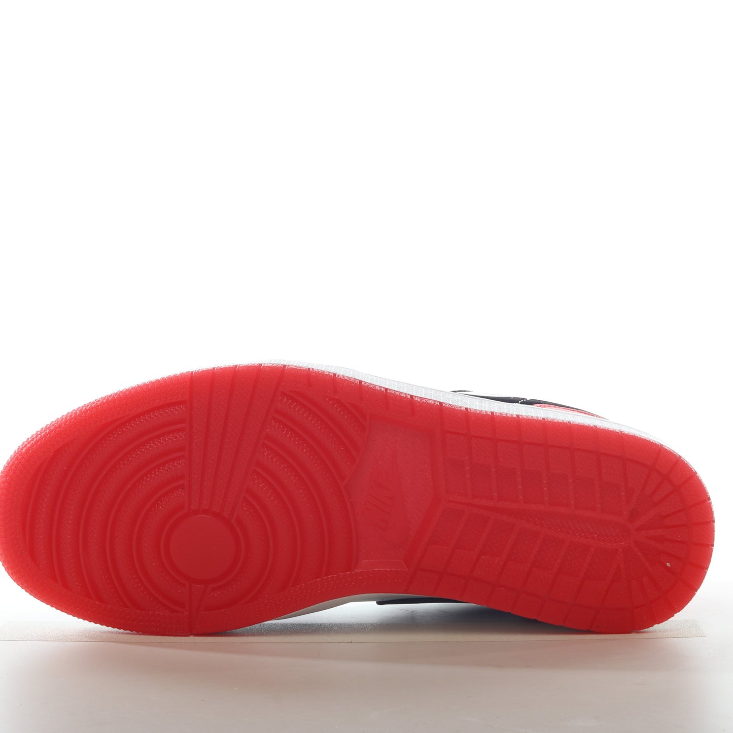 Air Jordan 1 Retro OG Low Black Toe