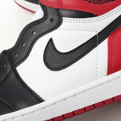 Air Jordan 1 Retro High Satin "Black Toe"