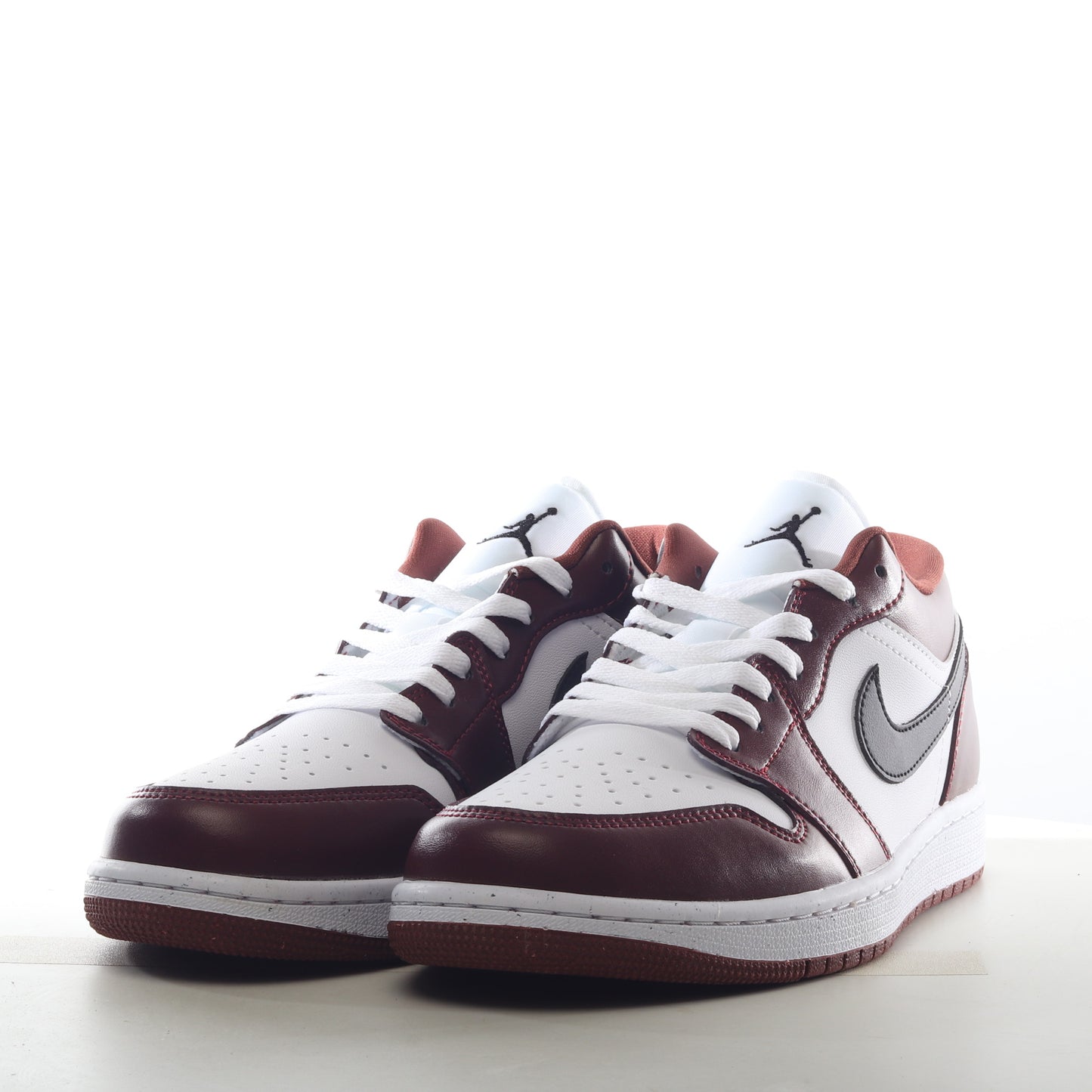 Air Jordan 1 Low SE Dark Pony