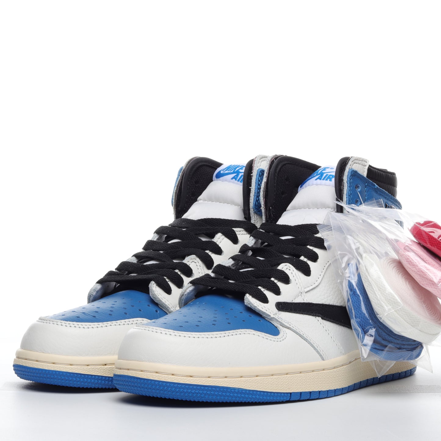 Air Jordan 1 Retro High OG SP Fragment x Travis Scott