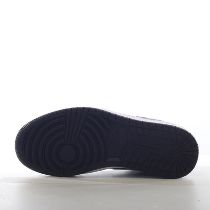 Air Jordan 1 Low Orca Black White