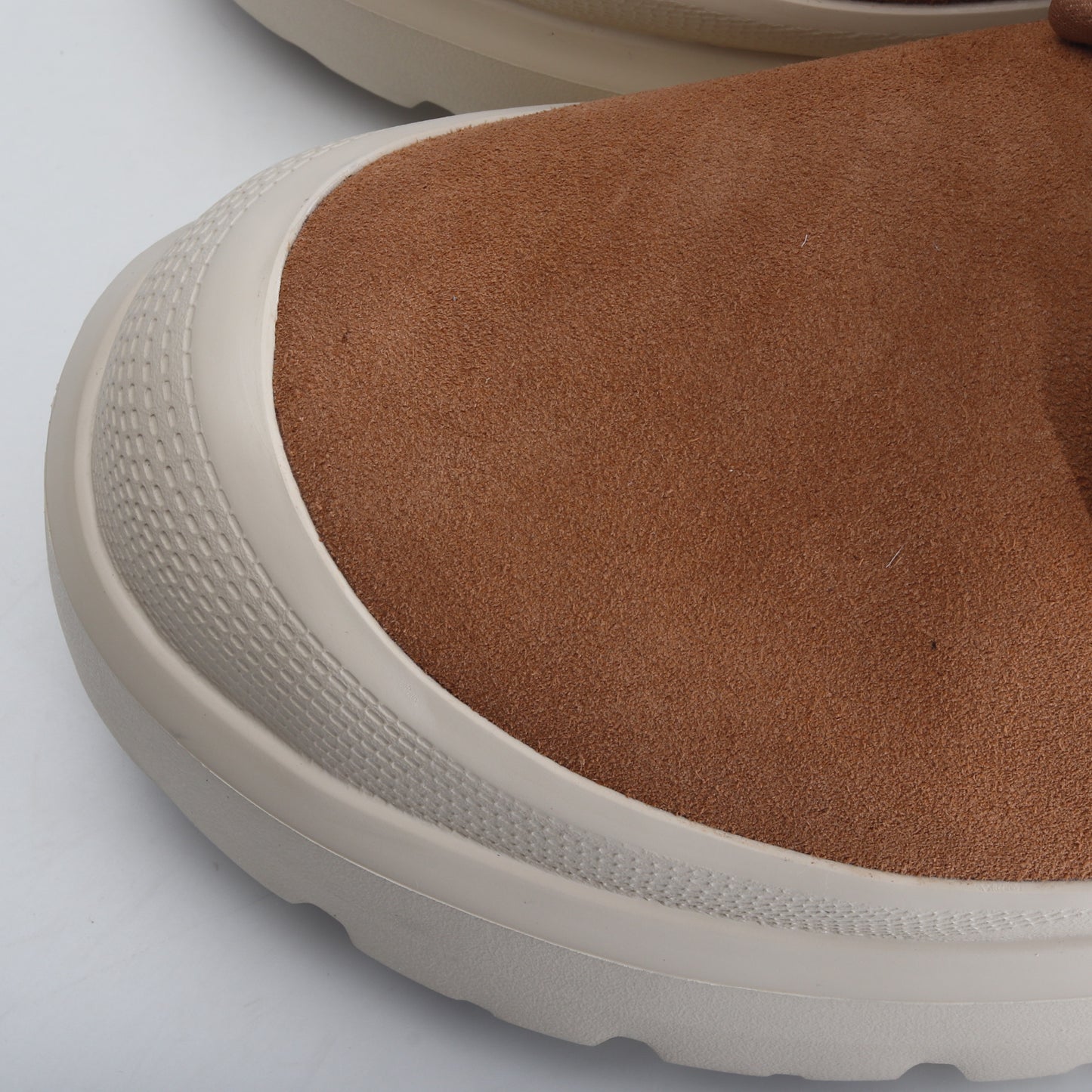 UGG Neumel Weather Hybrid Boot MDL Unisex