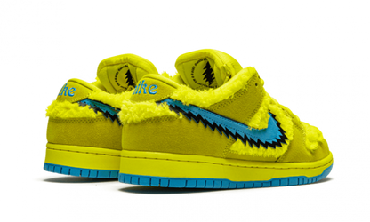 SB Dunk Low Grateful Dead Bears Yellow