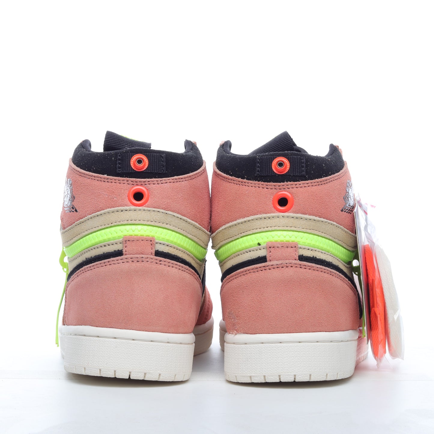 Air Jordan 1 High Switch 'Peach'