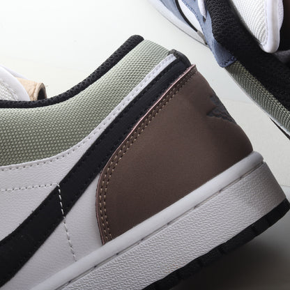 Air Jordan 1 Low Diffused Blue