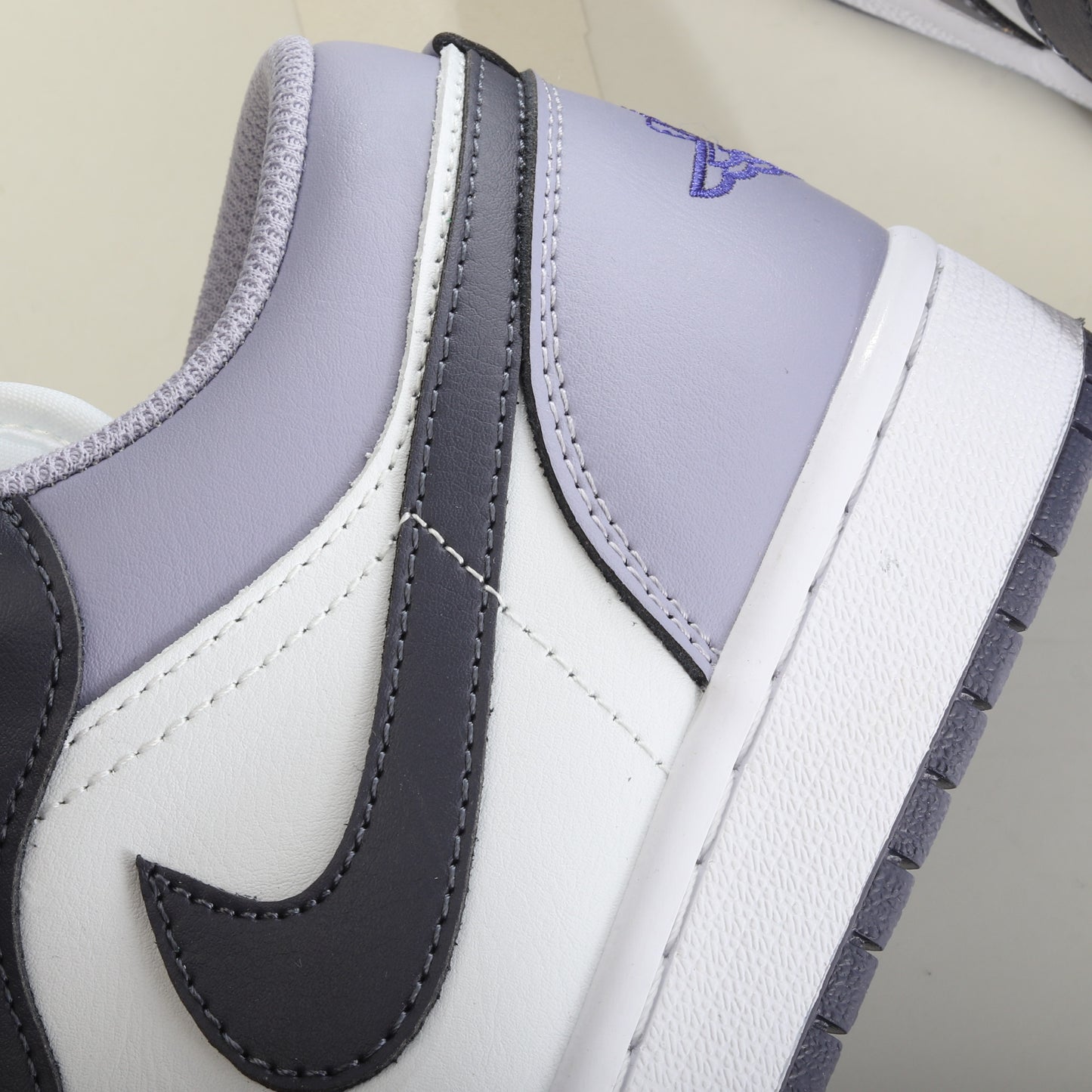 Air Jordan 1 Low Mints A Purple Twist