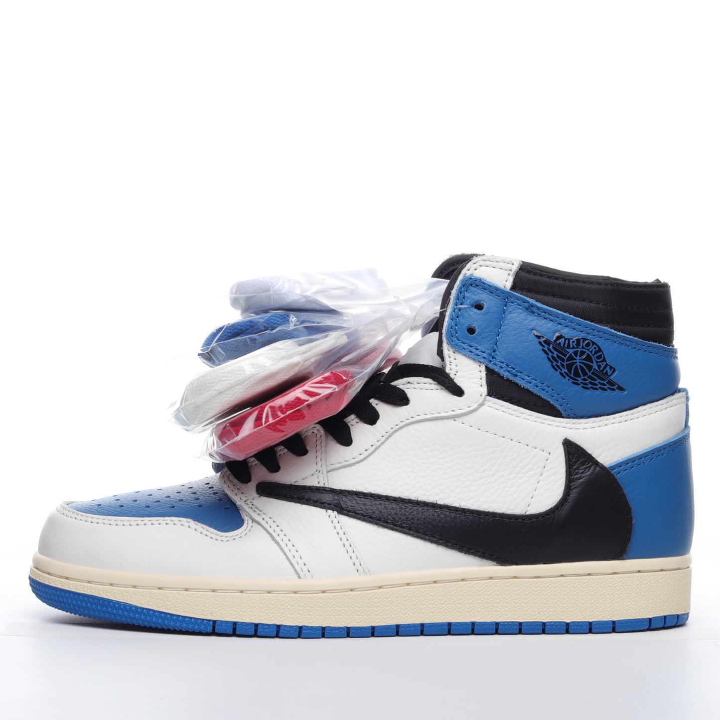 Air Jordan 1 Retro High OG SP Fragment x Travis Scott