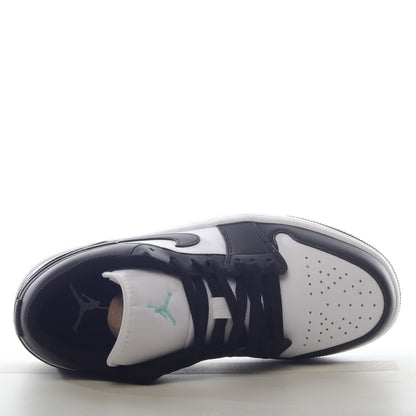 Air Jordan 1 Low Panda