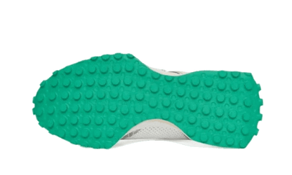 New Balance 327 Casablanca Holly Green