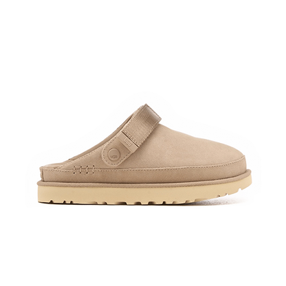 UGG Goldenstar Villa Clog Sand